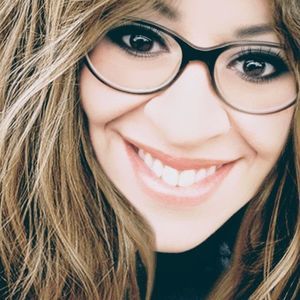 Meet your Posher, Jacqueline